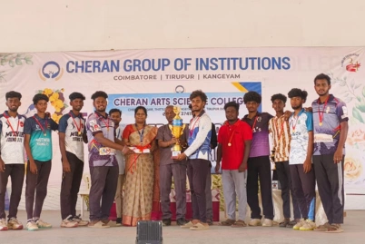 Cricket Match - Photo 1